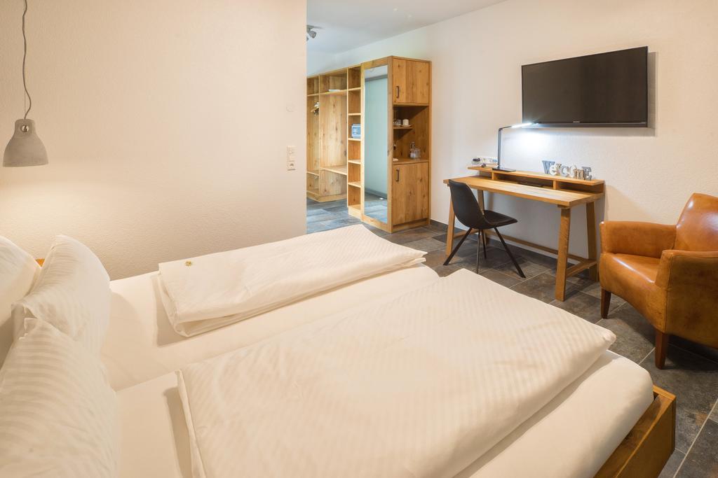 Hotel Hofgut Tiergarten Aulendorf Luaran gambar